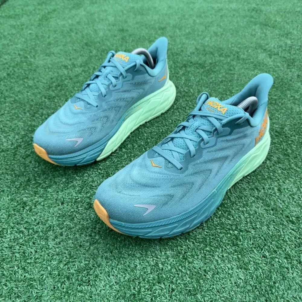 HOKA ONE ONE ARAHI 6 - Men’s Running Shoes - SIZE 9.5D